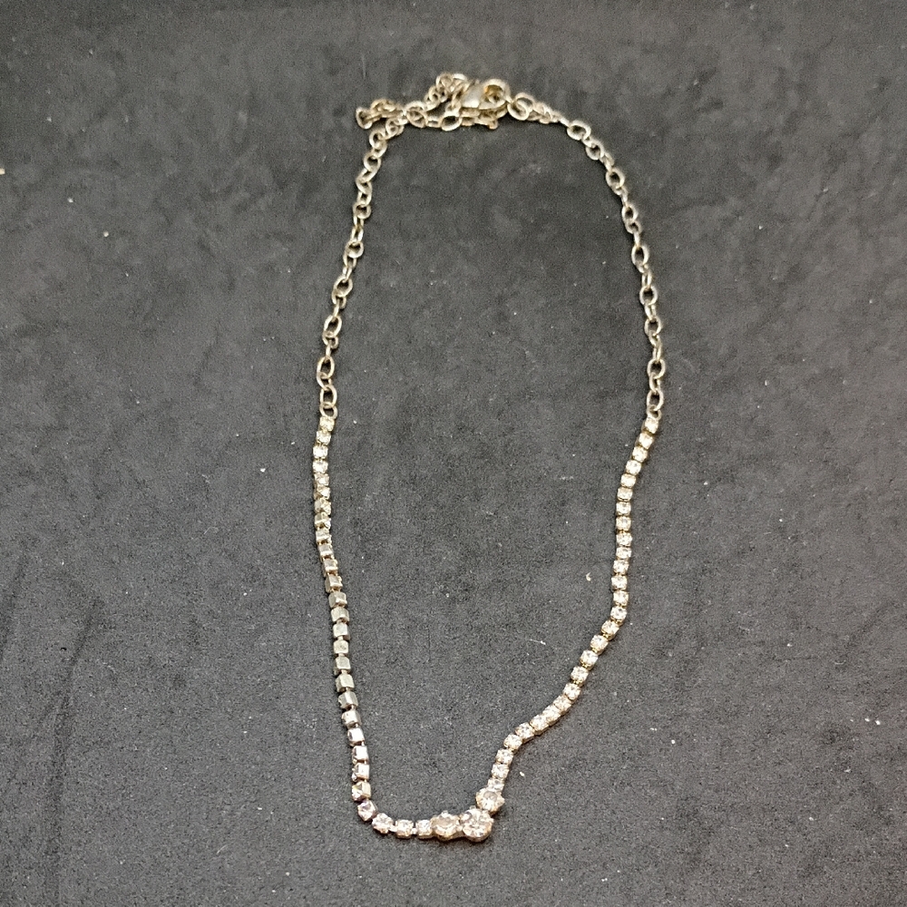 Elegant Gold and Silver Necklace